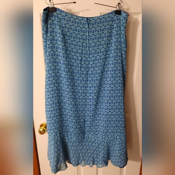 Emma James Reversible High Low Print Skirt - Picture 2 of 12